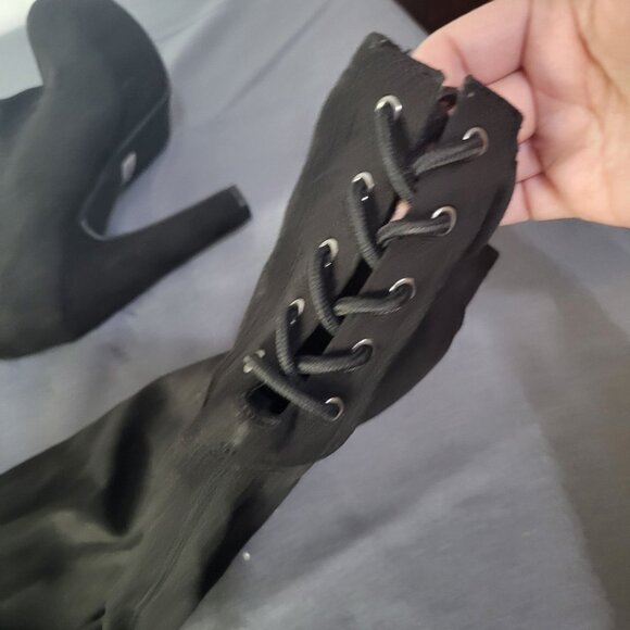 TORRID Womens 9 Wide Black Stretch Platform Over Knee Boot Faux Suede Goth Laces - Picture 5 of 14